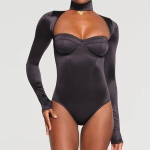 Skims Stretch Satin Pendant Long Sleeve Bodysuit in Onyx